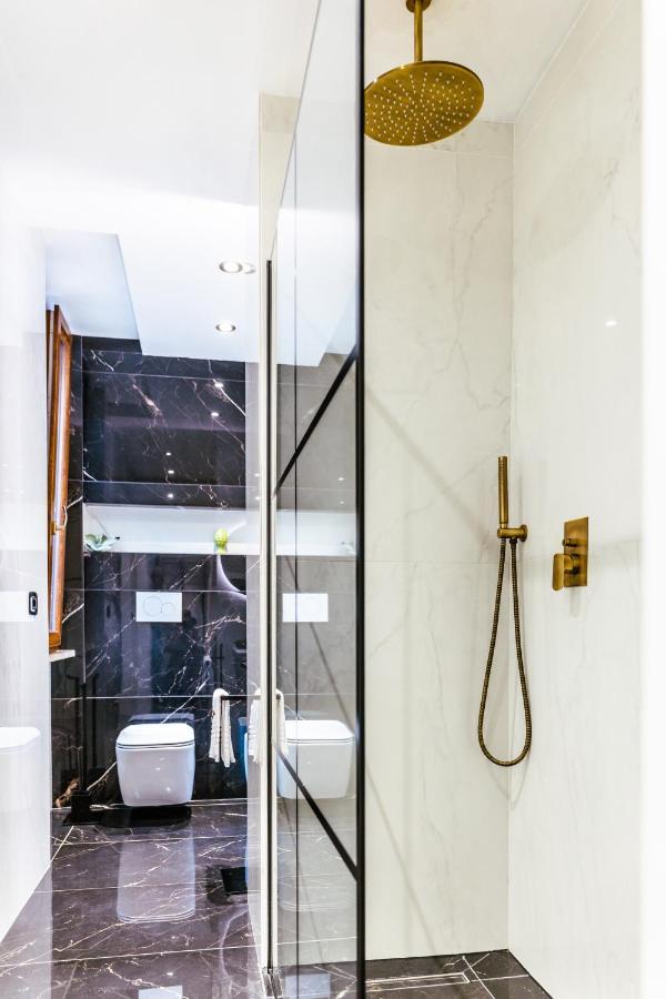 Marmur Luxury Room Lecce Exterior photo